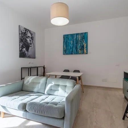 Casa de hóspedes Hill - T5 - 11 Roma