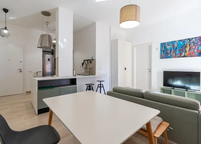 Hill - T5 - 11 Рим